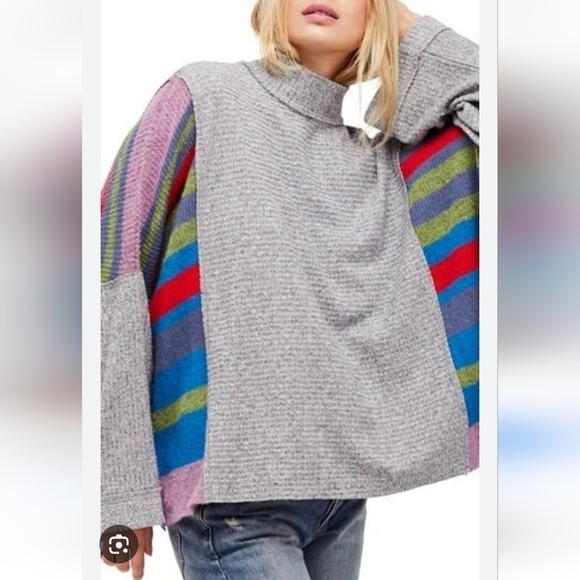 Free People Sweaters - Free People Susie Swit Bell Sleeves Sweater XS Oversized OB664918 Gray Multicolo